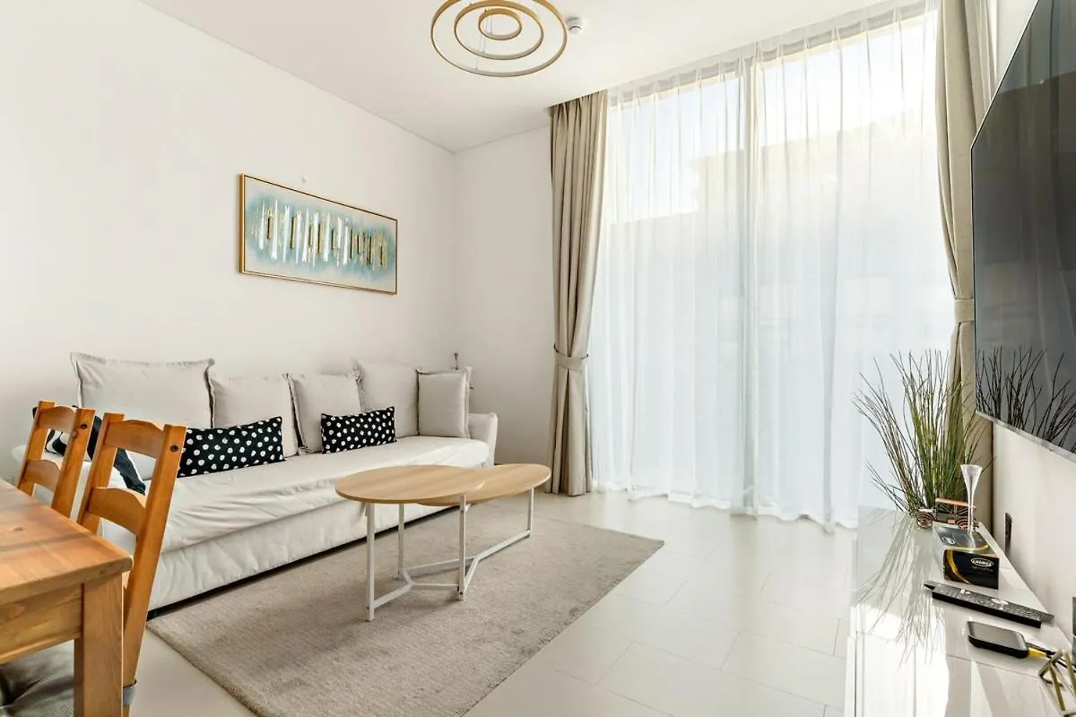 Apartment First Class 1Br Lavish Living In Sobha Creek Dubai