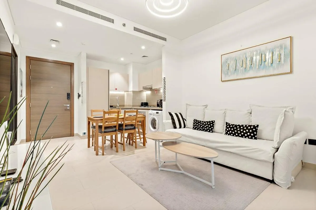 First Class 1Br Lavish Living In Sobha Creek Dubai 0*,  United Arab Emirates