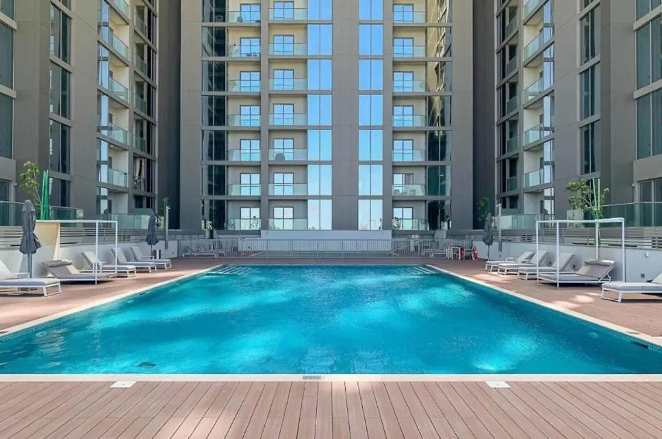Apartment First Class 1Br Lavish Living In Sobha Creek Dubai
