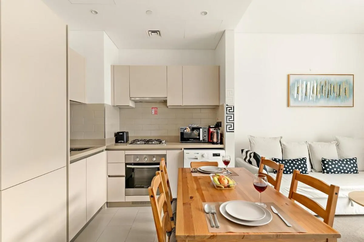First Class 1Br Lavish Living In Sobha Creek Dubaï 0*,